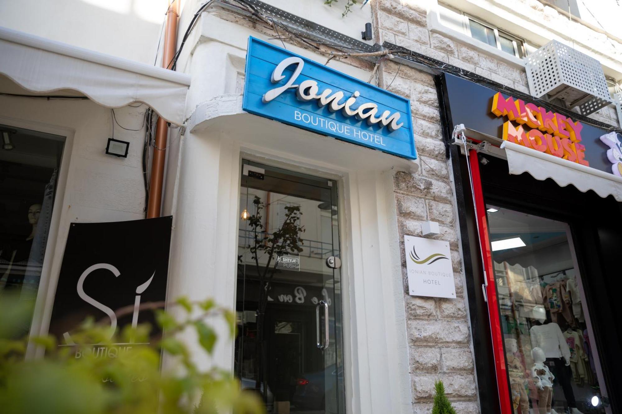 Jonian Boutique Hotel Sarandë Eksteriør billede