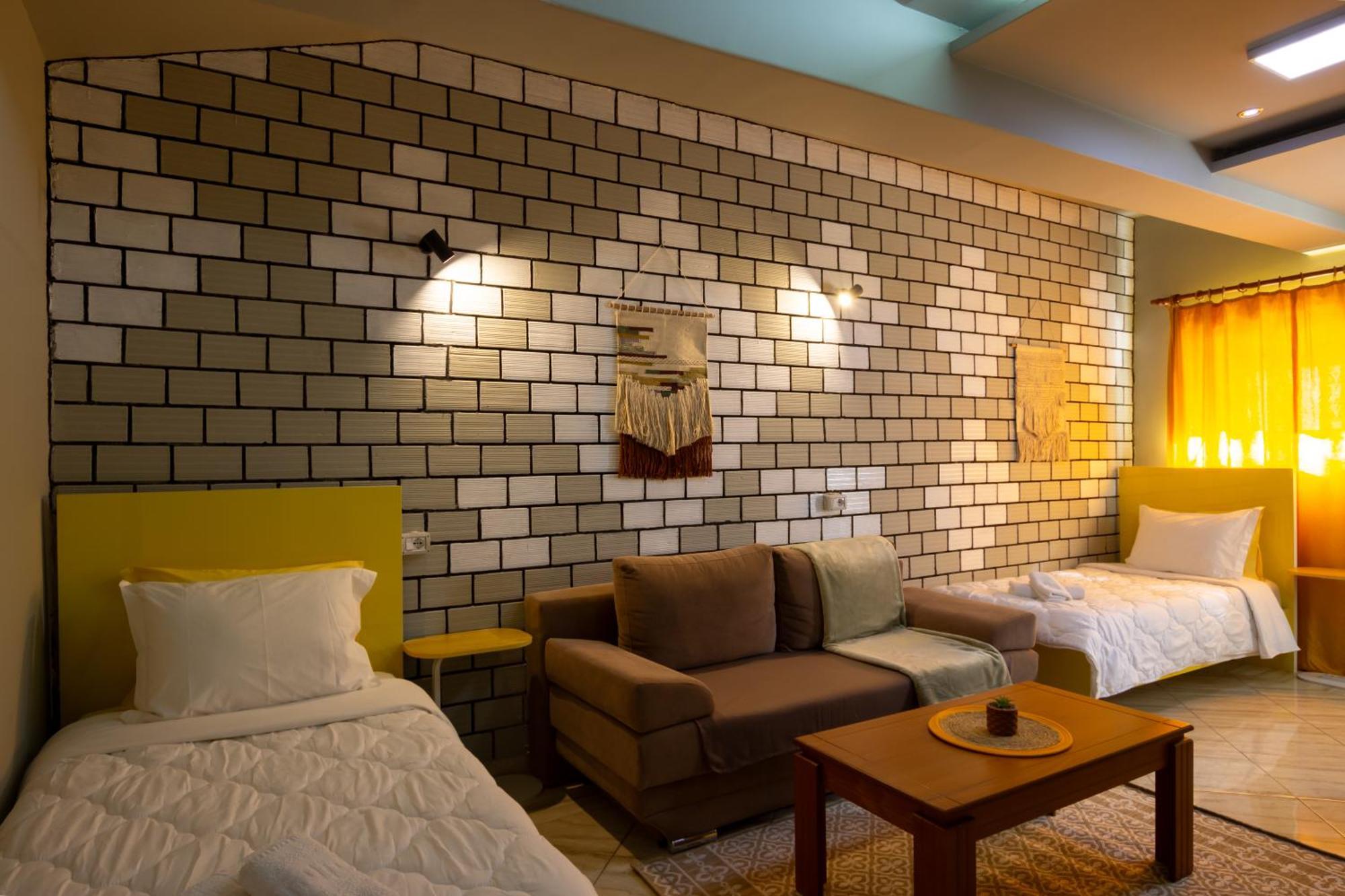 Jonian Boutique Hotel Sarandë Eksteriør billede
