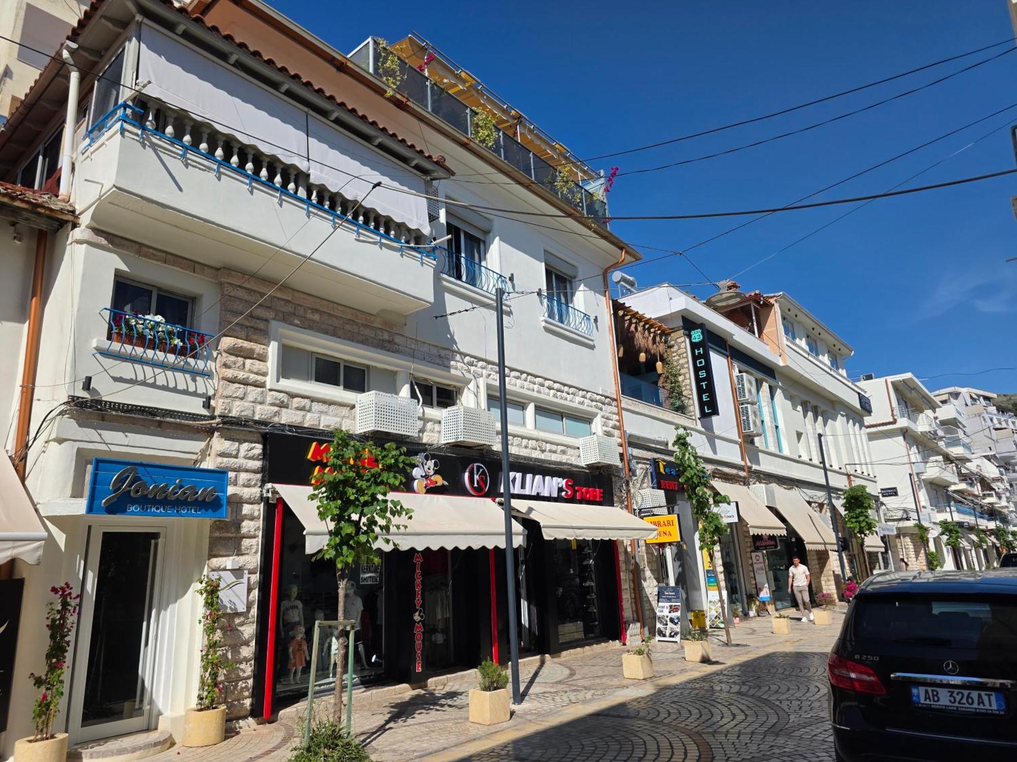 Jonian Boutique Hotel Sarandë Eksteriør billede
